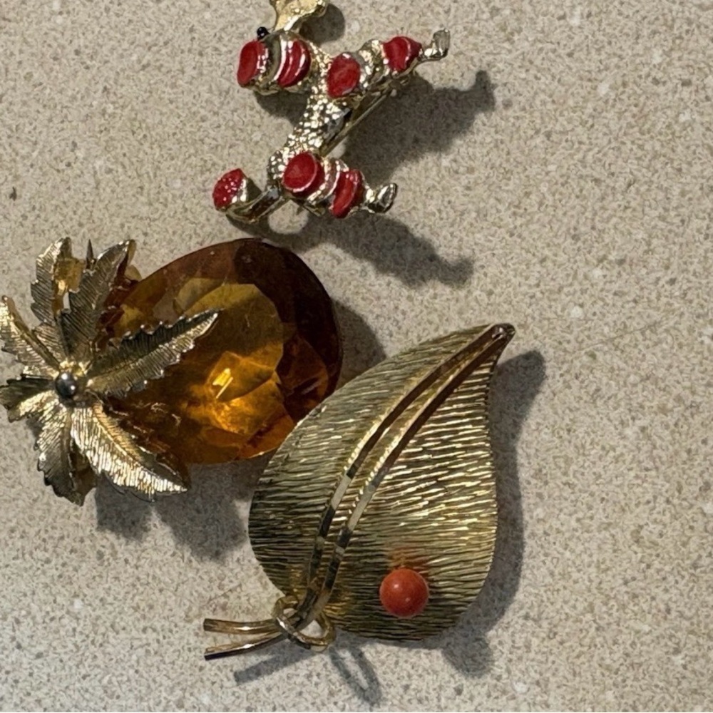 Vintage Signed Sarah Conventry, Gerry’s, Krementz Brooches